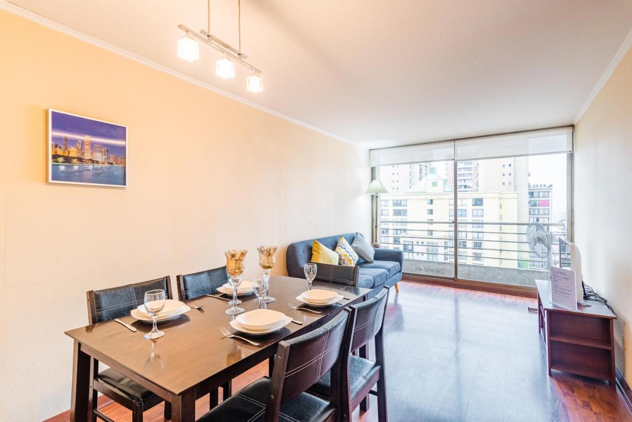 Appartamento Urban Miro - 2Br, Parking, Wifi, Tv, Metro Santiago del Cile Esterno foto