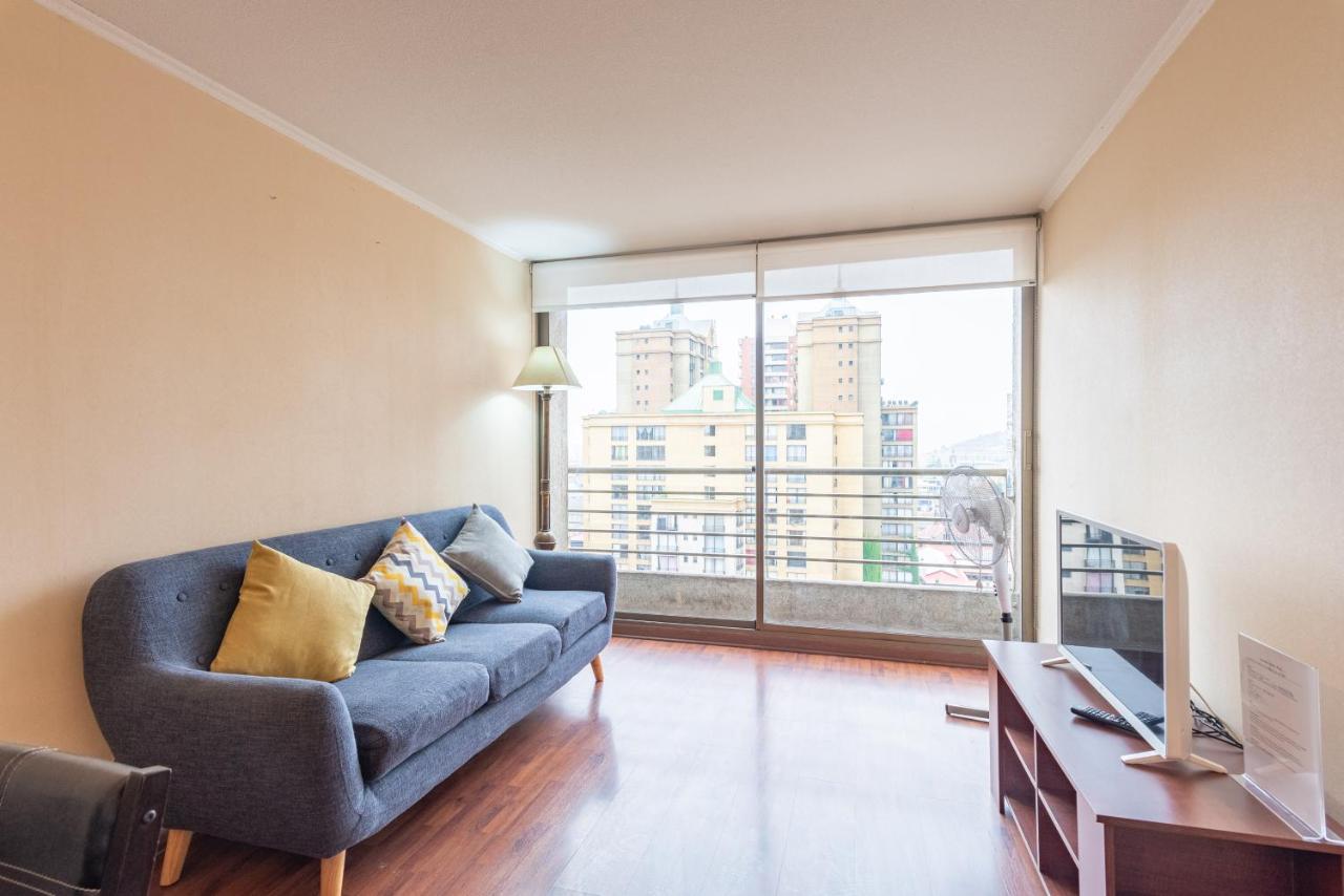Appartamento Urban Miro - 2Br, Parking, Wifi, Tv, Metro Santiago del Cile Esterno foto